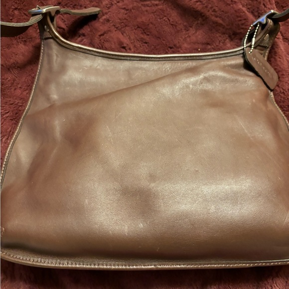 Coach VINTAGE Authentic Chocolate Brown LeatherHippie Flap Crossbody Saddle Bag - Picture 7 of 10